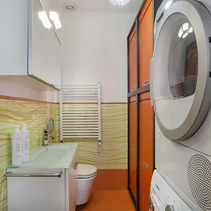 https://vernazzola-family-apartment-by-wonderful-italy.hotelitalianriviera.com